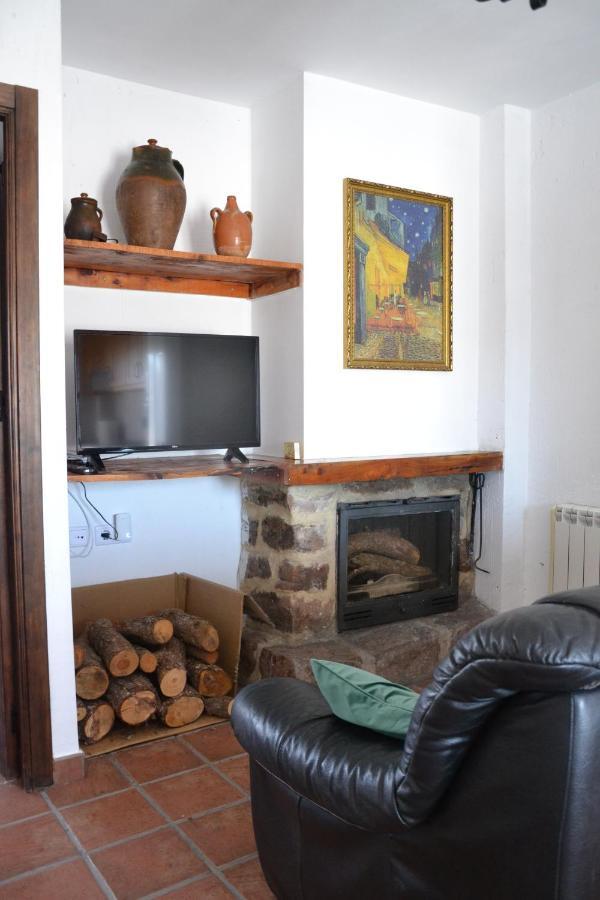 Apartamentos La Sierra Villalba de la Sierra Extérieur photo